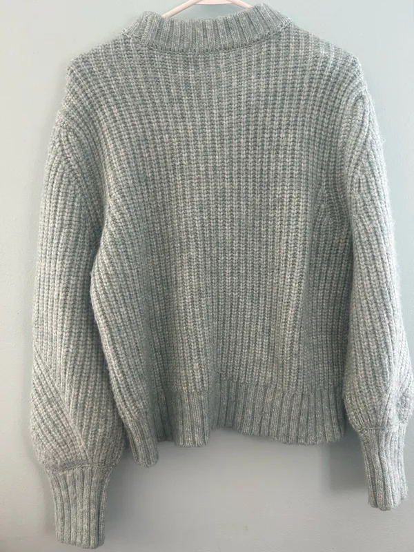 Women’s Sweater   - Image 6
