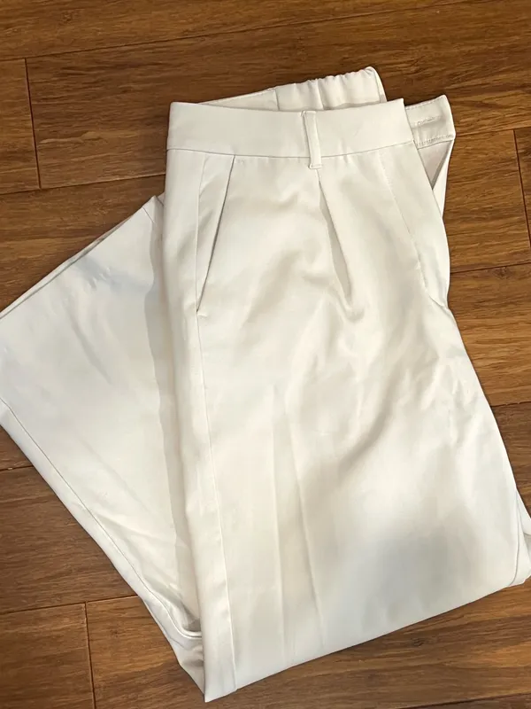 Old Navy Wide-Leg Trousers High-Waisted Women’s - Image 2