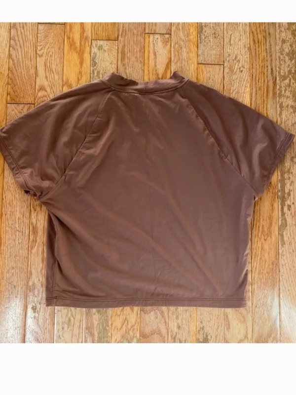 brown and white star patchwork tee Size M - Image 5