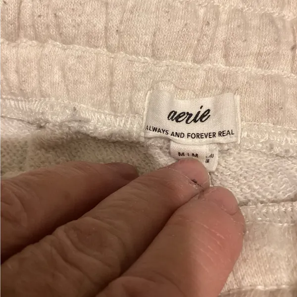 Aerie Cream Athletic Shorts - Image 3
