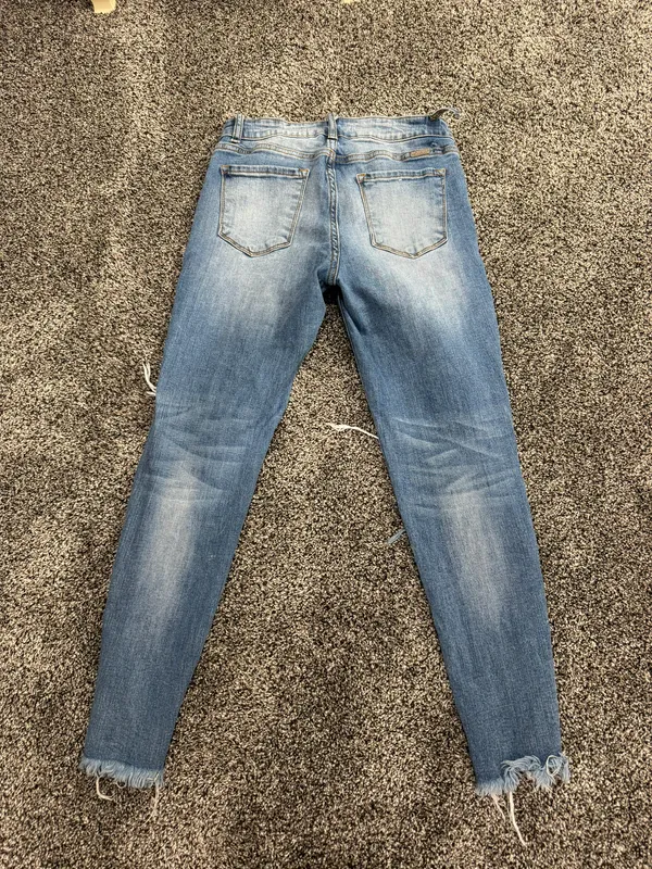 KanCan Distressed Skinny Jeans - Image 3