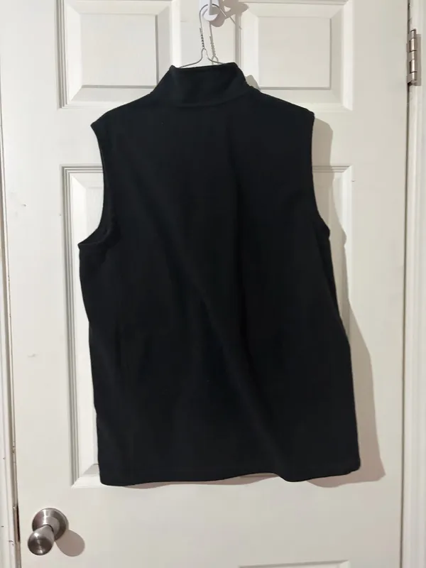 Black running vest Size L - Image 2