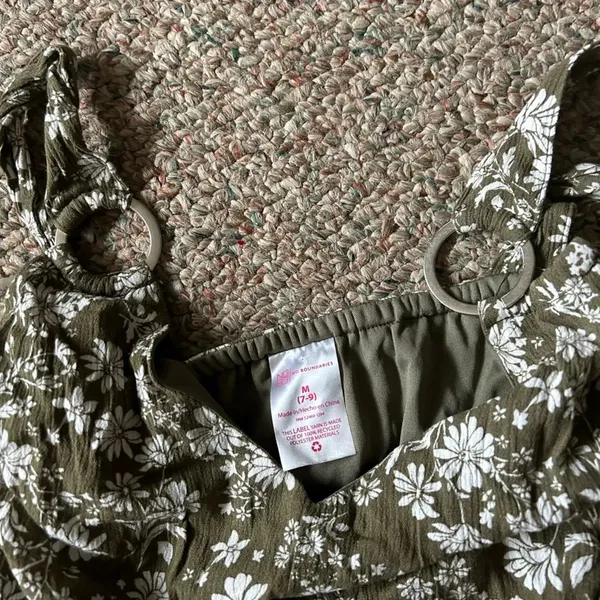 NOBO Green Flowy Floral Jumpsuit Women’s Size Medium (7-9) - Image 4