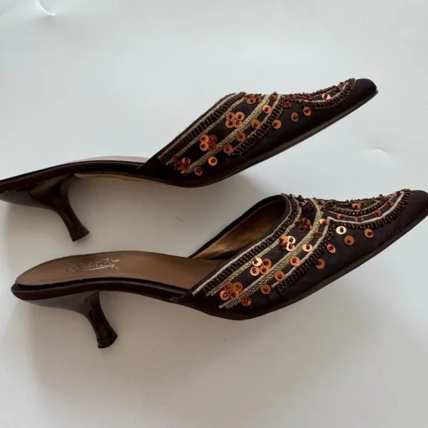 VTG Y2K Beaded Sequin Pointed Toe Chocolate Brown Kitten Heel Mule Size 6.5 - Image 4