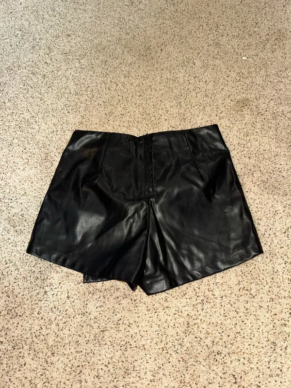 Windsor Faux Leather Skirt - Image 3