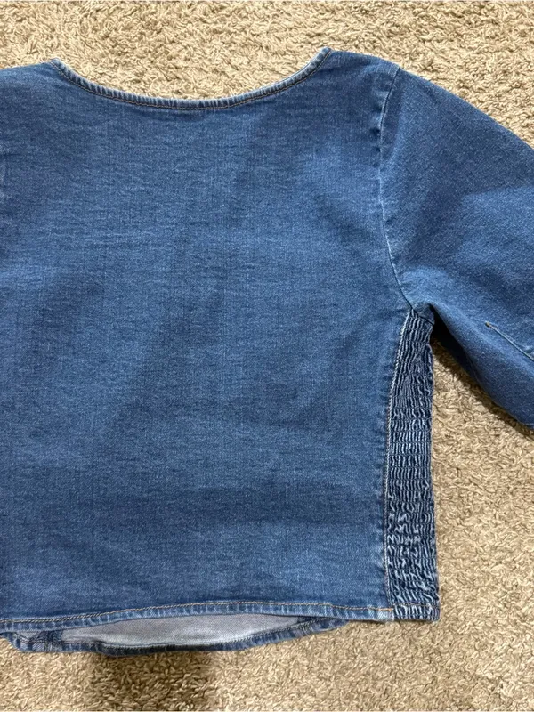 Old Navy Square-Neck Denim Cropped Top - Image 4