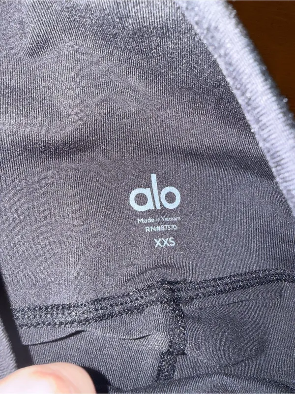 NEW Alo Yoga Womens Sz XXS Black High Waisted Moto Style Leggings Full Length - Image 4