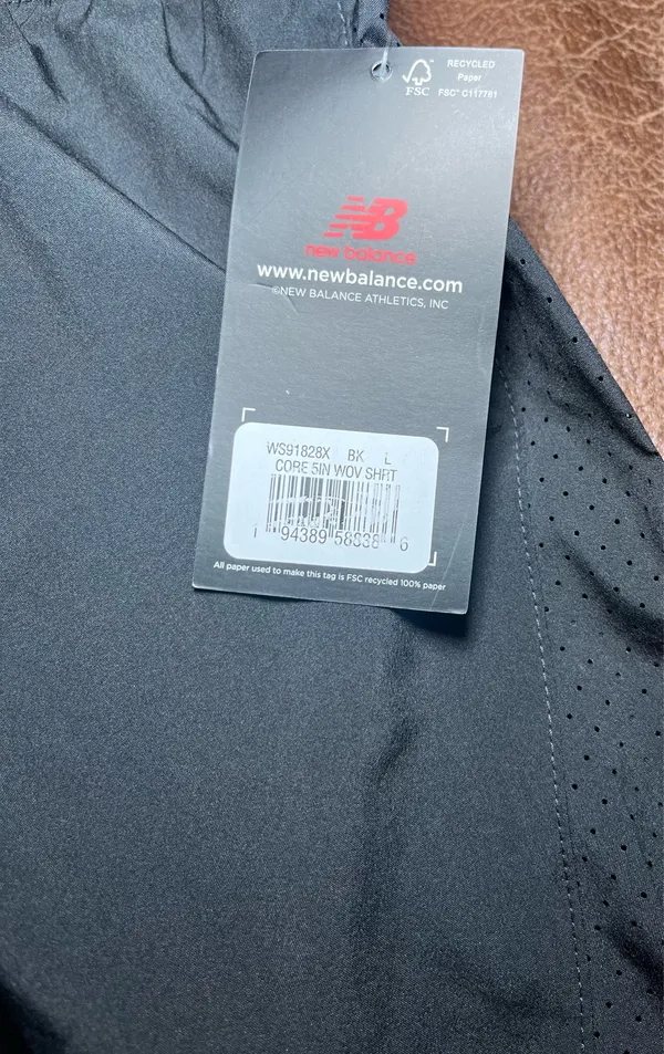 New Balance Women's Black Running Shorts Drawstring Unlined WS91828X Size Large - Image 4
