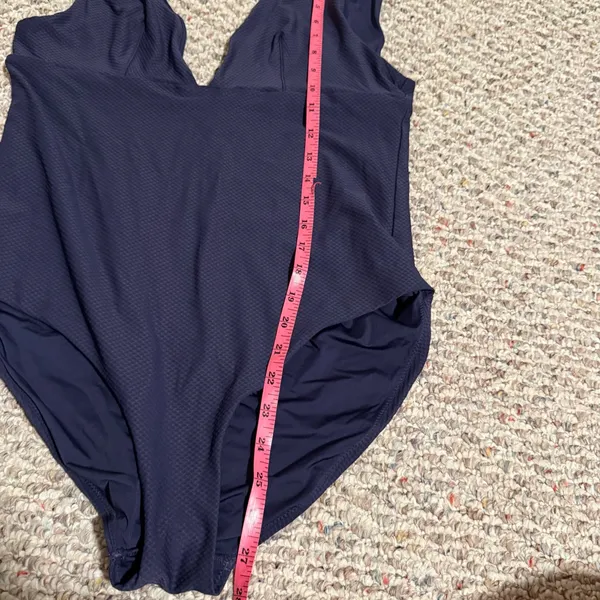& OTHER STORIES Structured V-Cut Swimsuit Textured Navy- Size 12 - Image 9