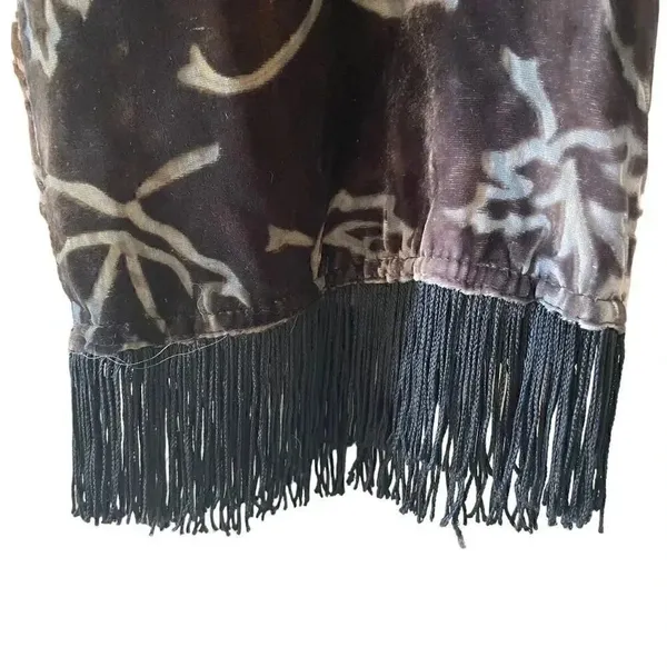 Ladies Velvet Double Sided Leaves Print Soft Long Fringe Scarf One Size - Image 5