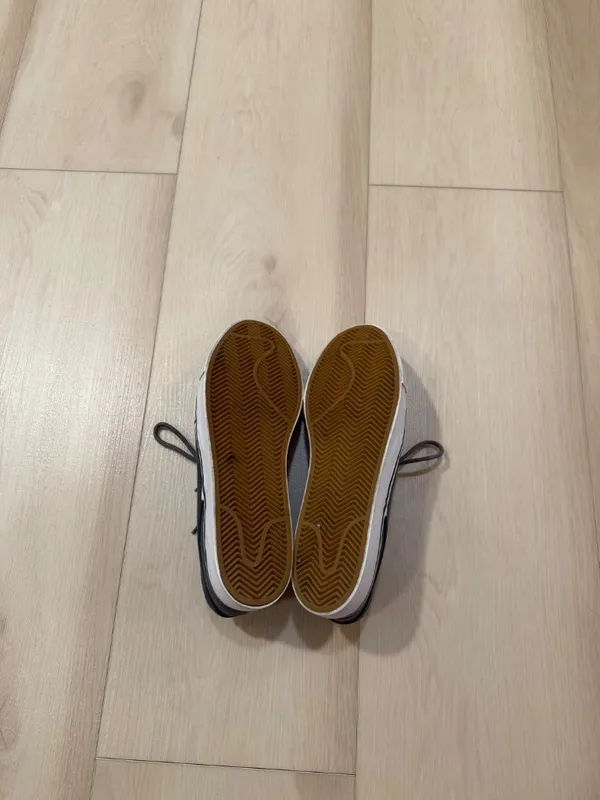 Nike Janoski Skate Shoes Men's Size 9 - Image 4