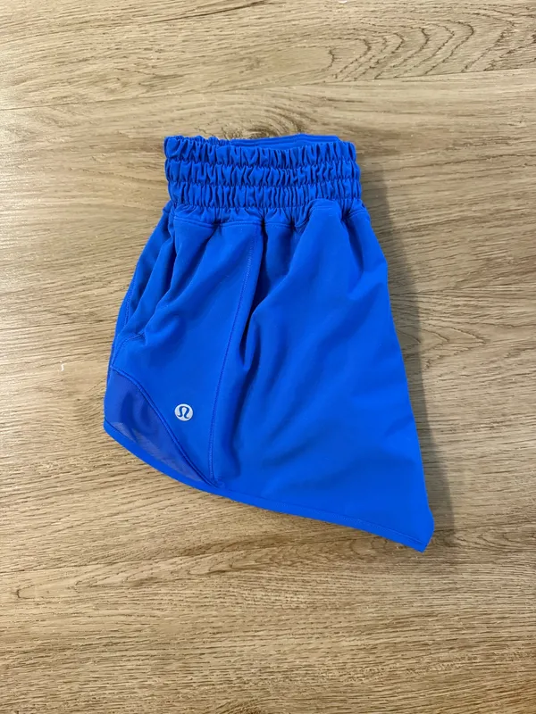 Lululemon Hotty Hot HR Shorts 2.5" - Image 2