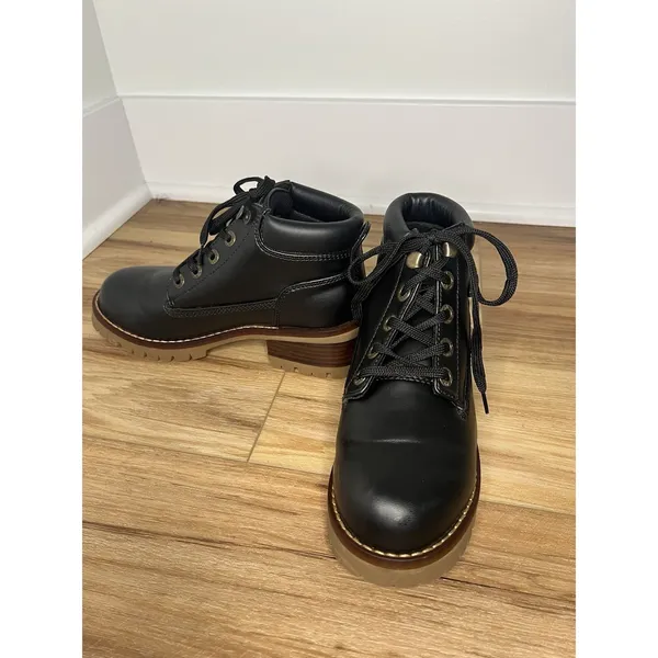 Women's Size 6 Lugz Moto Combat Ankle Boots Flexastride Memory Foam - Image 2