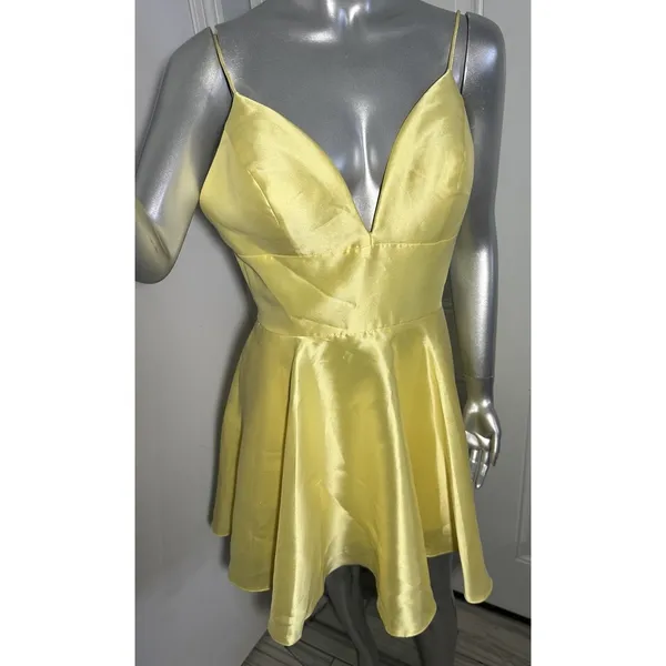 Sherri Hill 52379 Yellow Satin Short Cocktail Dress Fit & Flare Size 8 V-Neck - Image 11