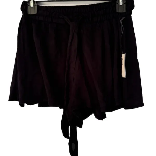 Electric & Rose Women’s Black Rayon Mini Shorts With Bow Belt Size XS - Image 2