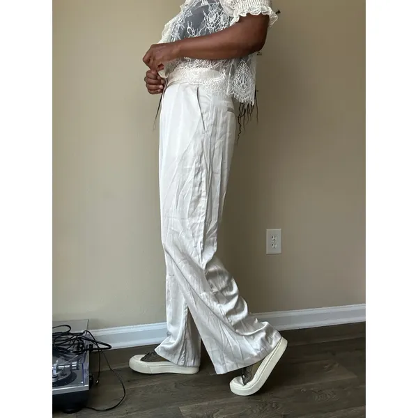 Abercrombie and Fitch Cream Silky High Rise Wide Leg Pants Size 10 - Image 2