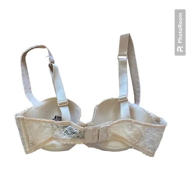 Victoria’s Secret very sexy Rhinestone strap bra - Image 2
