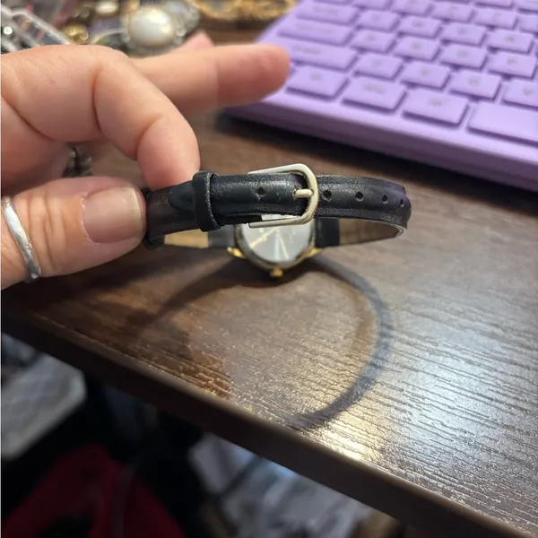 Vintage Preowned Timex Gold and Black Analog Watch - Image 4