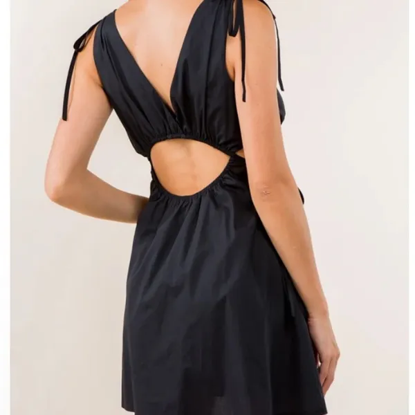 Whiteroom + Cactus Lavender Mini Dress Medium Cut-Out lavender romantic feminine - Image 3
