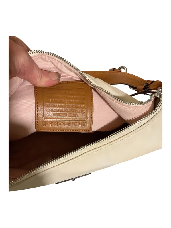 Coach Soho Leather Shoulder Bag Cream Nutmeg Brown Flap Buckle F19580 never used - Image 4
