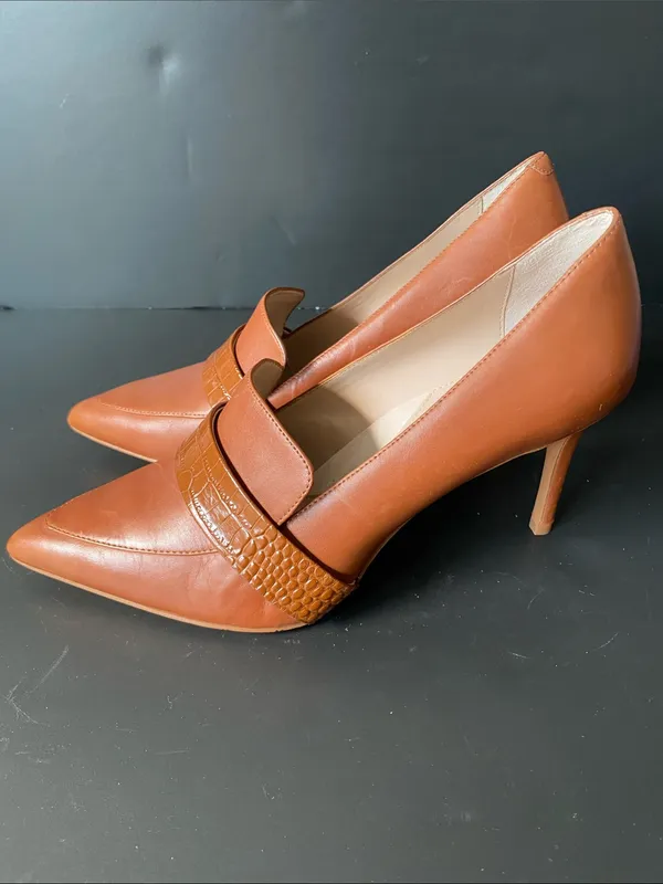 Banana Republic Leather Madison 12 Hour Loafer Pumps Tan Size 10 - Image 2