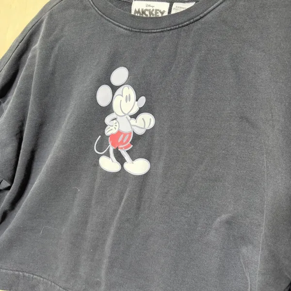 Disney Mickey‎ Mouse Sweatshirt Womens M Cropped Pullover Black Graphic - Image 2