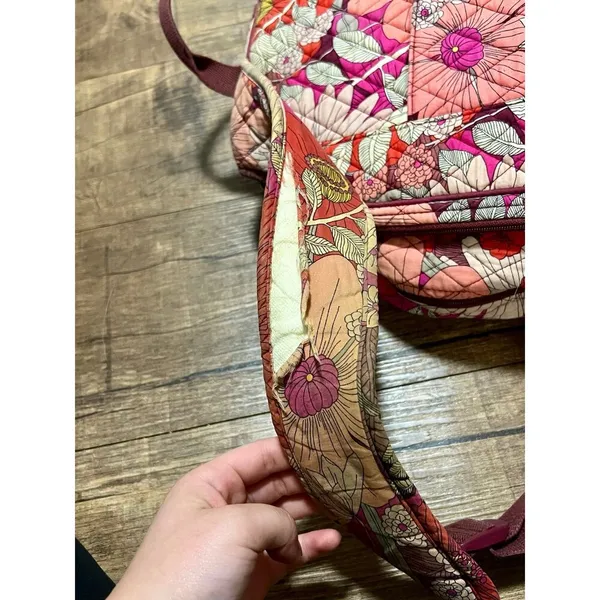 Vera Bradley keep Charged campus tech backpack floral - Image 7