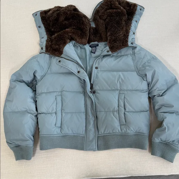 American Eagle Outfitters Blue Puffer Jacket with Brown Fur Lining - Image 3
