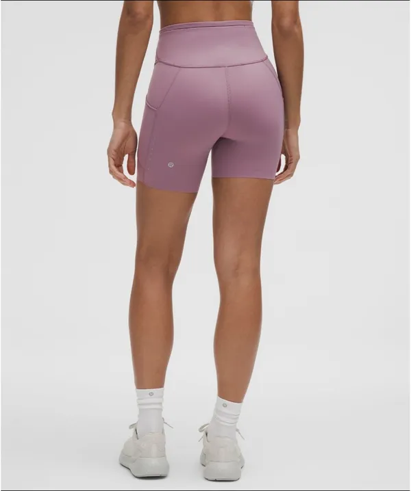 Lululemon Shorts Fast Free High-Rise 6" - Image 3