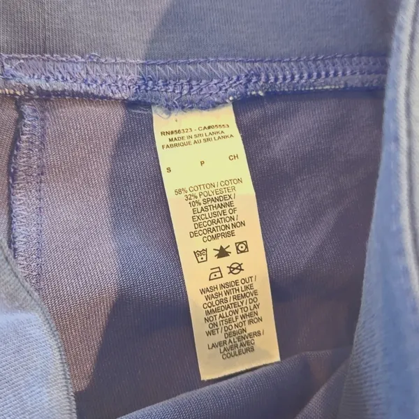 Nike Sportswear Blue Woman's Biker Shorts - Image 4