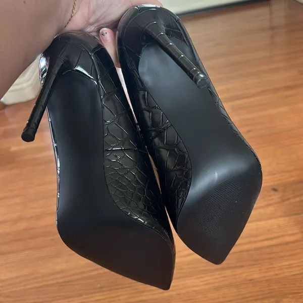 Winnie Harlow X Steve Madden Black Pump - Image 3