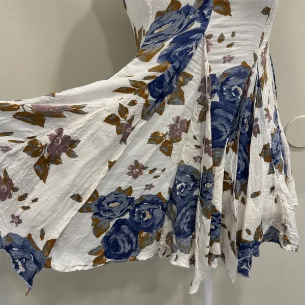 Free People‎ Alyson Floral Slip Dress Blue White Boho Mini Handkerchief Hem XS - Image 6