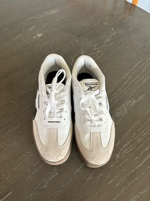 Reebok Shoes - Image 2