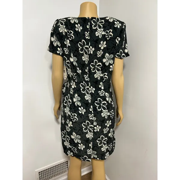 Bentley Vintage Floral Short Sleeve Side Tie Sheath Dress Green Black White 12 - Image 8