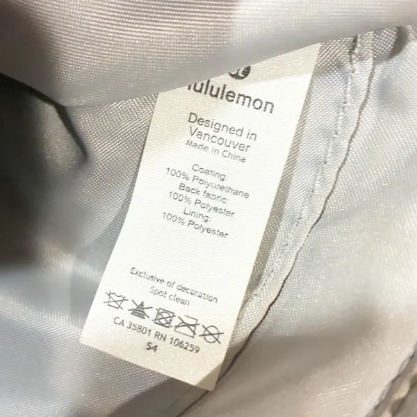 Lululemon‎ Goody Bag Large Metallic Silver Pouch Clutch - Image 4