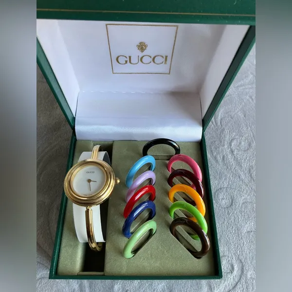 GUCCI interchangeable bezel watch set🔥🔥🔥 - Image 5