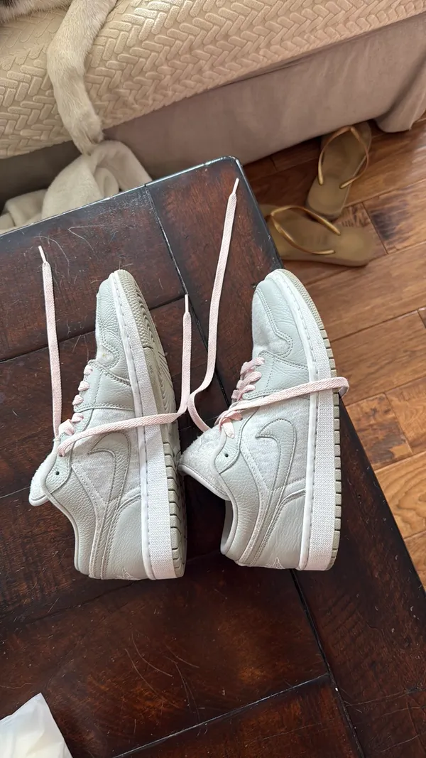 Nike Jordan Air Jordan Low Tops - Image 4