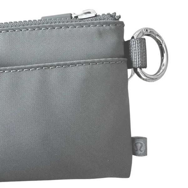 Lululemon Clippable Card Pouch Grey Sage / Light Ivory - Image 9