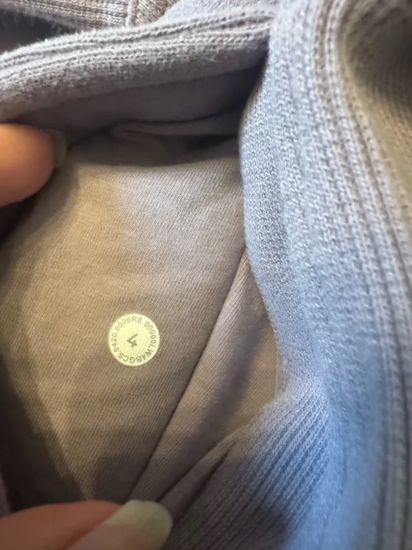 Lululemon Size 4 Radiant Jacket II Lavender - Image 3