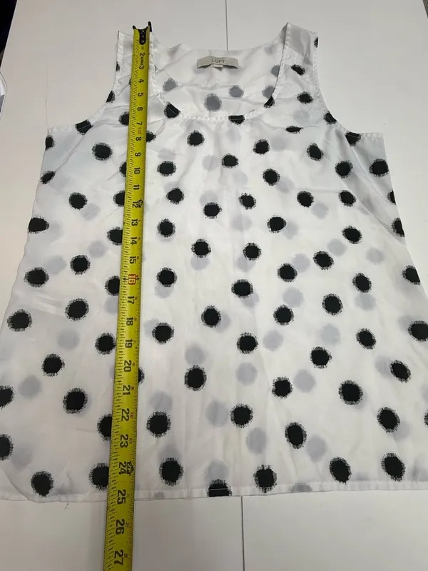 LOFT White Top with Gray and Black Dot Print size M - Image 8