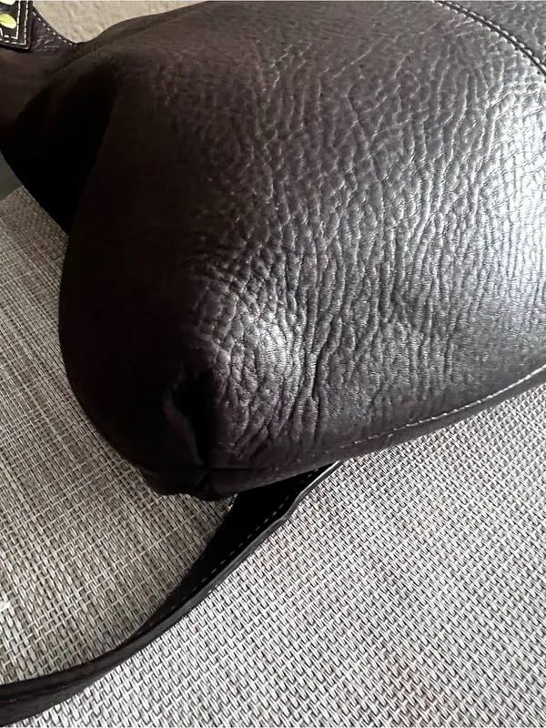 Coach Dark Brown Pebbled Leather Bag with Gold Hardware - Image 5