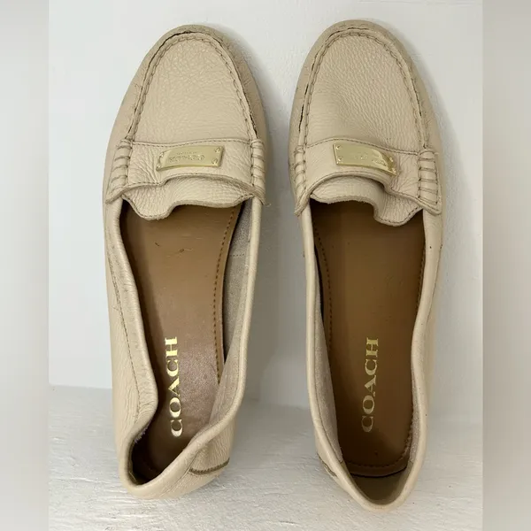 Coach Beige Leather Women’s Slip-Ons - Image 7