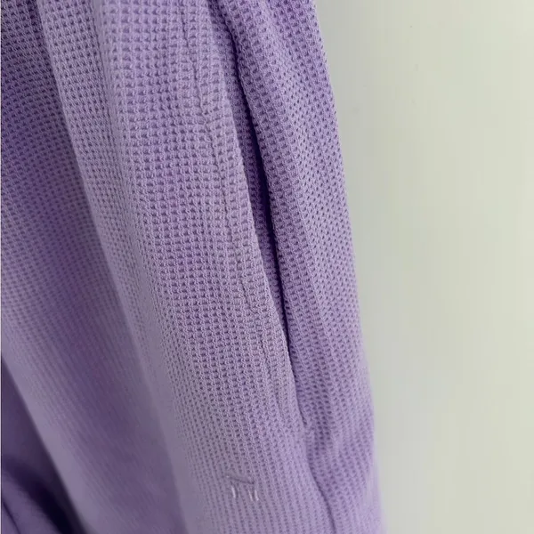 Tommy John women’s waffle knit lavender lounge short w/ pockets size S - Image 4