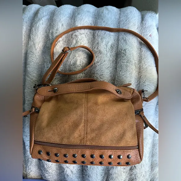 Ella & Elly brown rivet studded crossbody bag - Image 2