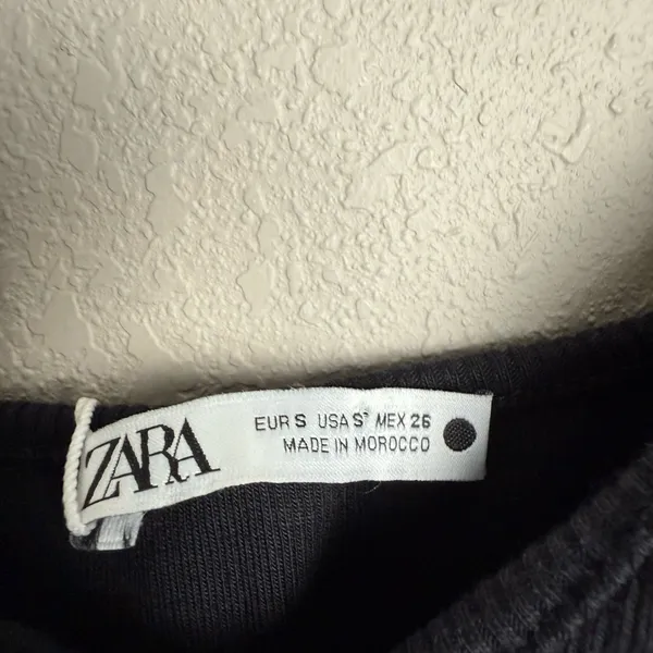 Zara Women‎ Size Small Black Basic Sleeveless crop top tank New - Image 4
