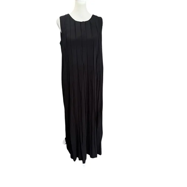 Beulah Style Black Pleated Sleeveless Maxi Dress NWT Size Small - Image 2