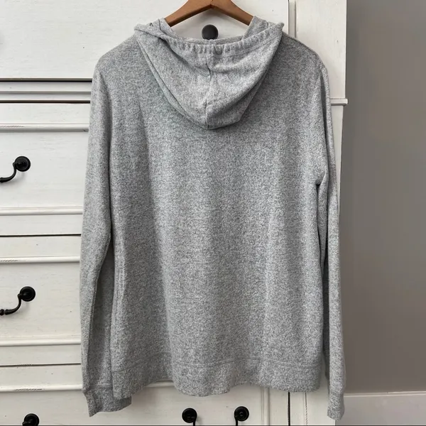 ebb & flow Gray Hoodie.  Size XLarge. EUC - Image 2