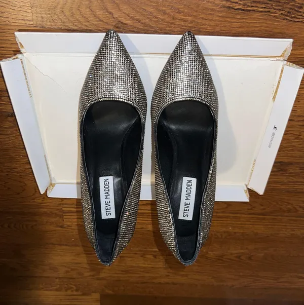 Steve Madden Jeweled Crystal Pumps - Image 4
