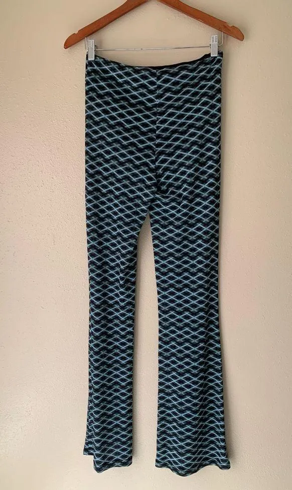 White Fox Boutique No Vacancy Mesh Dress Size Large in Aqua Argyle - Image 9