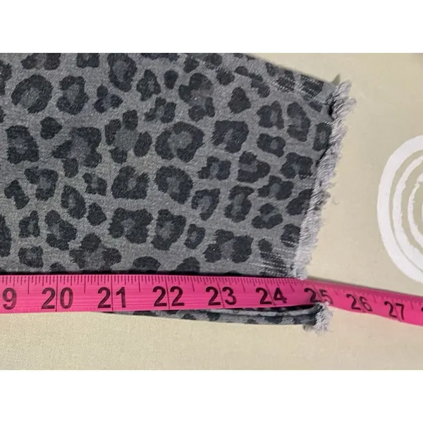 H&M Grey Leopard Animal Print Super Skinny Denim Jeans Raw Hem S - Image 12